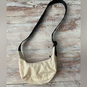 Baggu mini sling bag